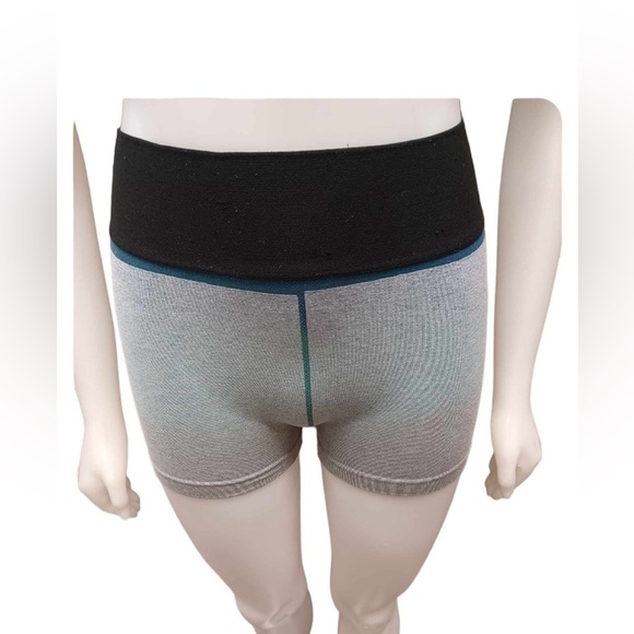 Free People Movement Shorts Green Grey Size XS/S - Picture 4 of 8